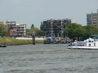 DSC01572  And the ferry from Papendrecht had a hard time coping with the visitor numbers