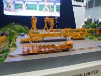 P1110787  A model demonstrating bridge building equipment