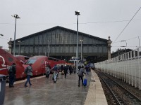 2018-11-20 11.50.00  -->  Snow had turned to sleet. Very unpleasant cold, wet weather. We had arrived in Paris, Gare du Nord, with a small delay.
