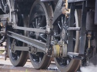 DSC00420  -->  Pretty big wheels for a shunter, almost 1400mm, fit for a mainline freight locomotive